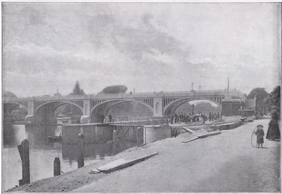 Richmond Lock and Footbridge